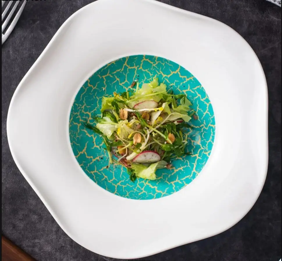 

Керамическая тарелка в форме цветка, вечерние фруктовые десерты, салата, посуда, западный ресторан, украшение для кухни