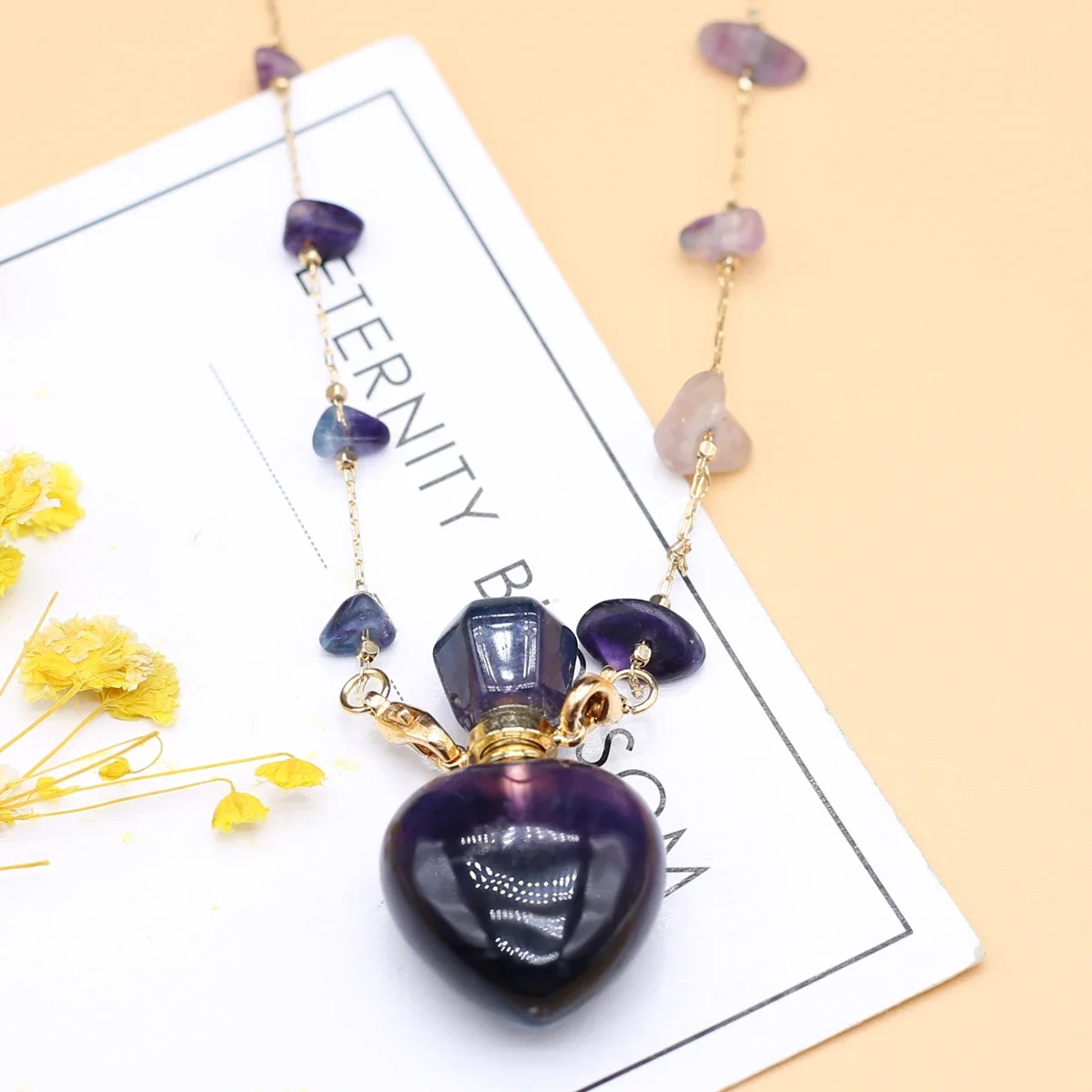 Heart Shape Natural Amethyst Stone Perfume Bottle Pendant Essential Oil Diffuser Pendant Charms Women Jewerly Necklace