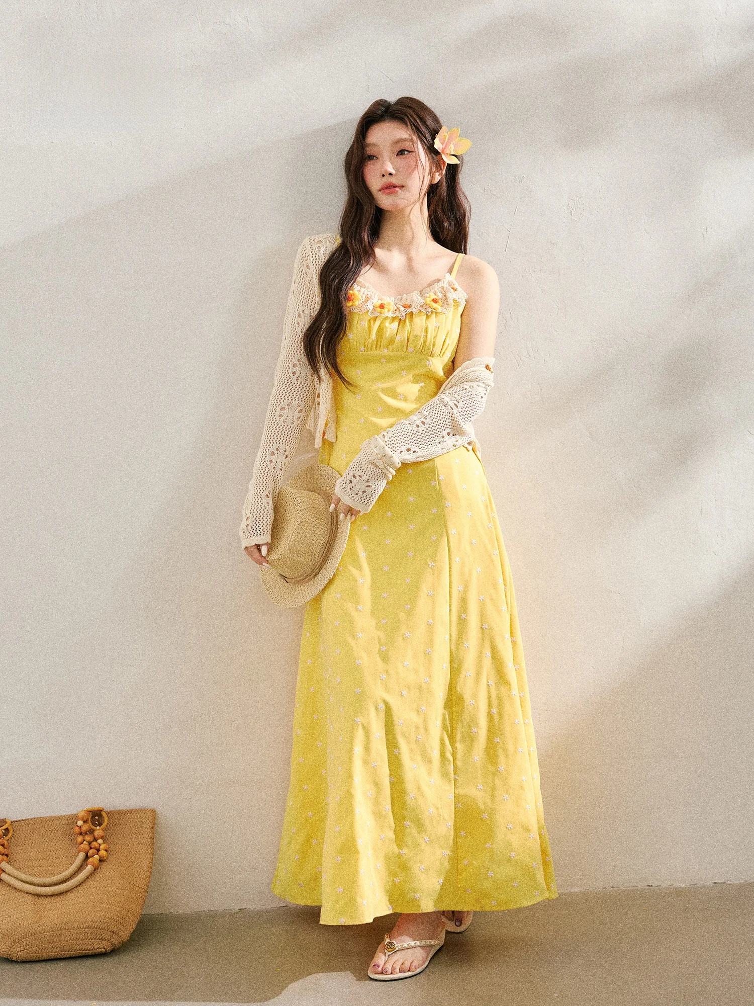

Large Size Women's Floral Knitted Hollow out Dress Summer Beach Style Casual High Waist Short Sleeve Midi Dress Fashion Set