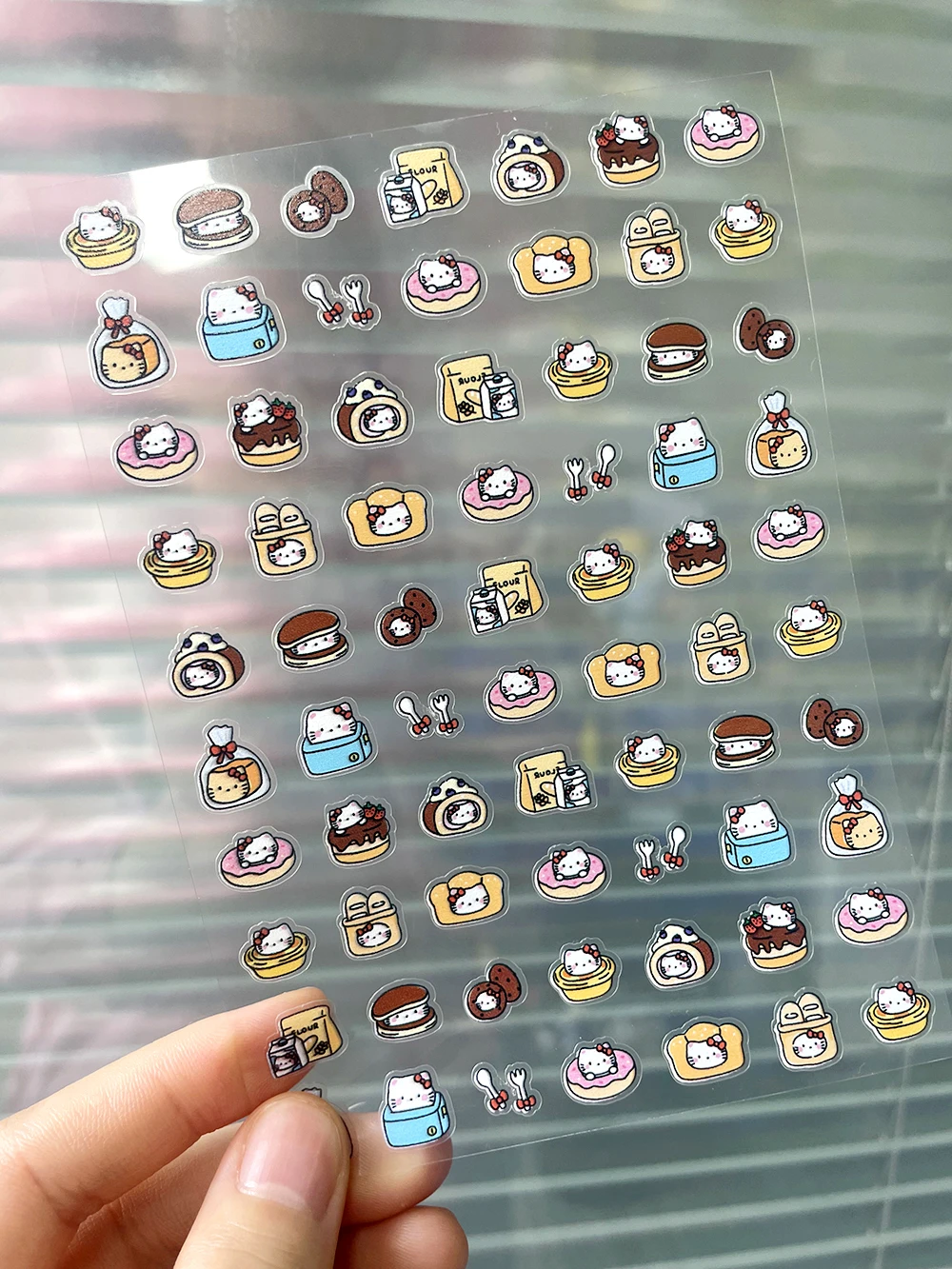 1 pz Pvc Kawaii Mini Hellokitty My Melody Adesivi Nail Art Impermeabile Personalizzabile Fai Da Te Cassa Del Telefono Tazza Tastiera Cap Adesivo Regalo