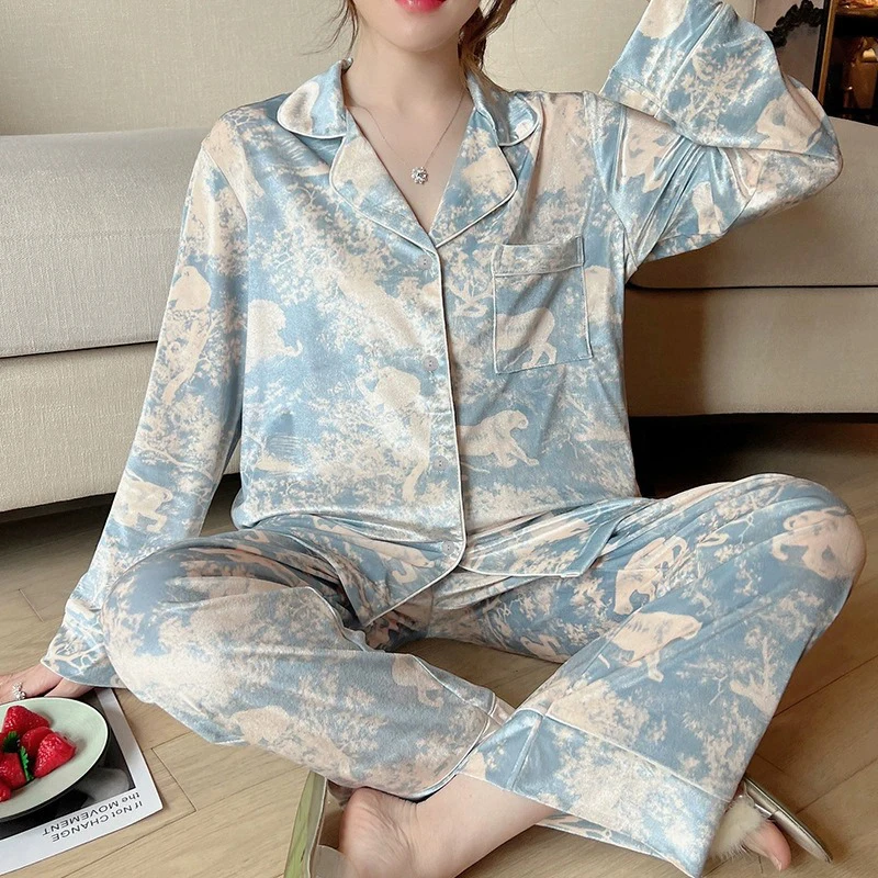 2024 Spring Autumn New Ice Silk Soft Clothes Sets Lapel Button Cardigan Women Sets Luxury Two Pieces Blue Bandhnu Women Pajama