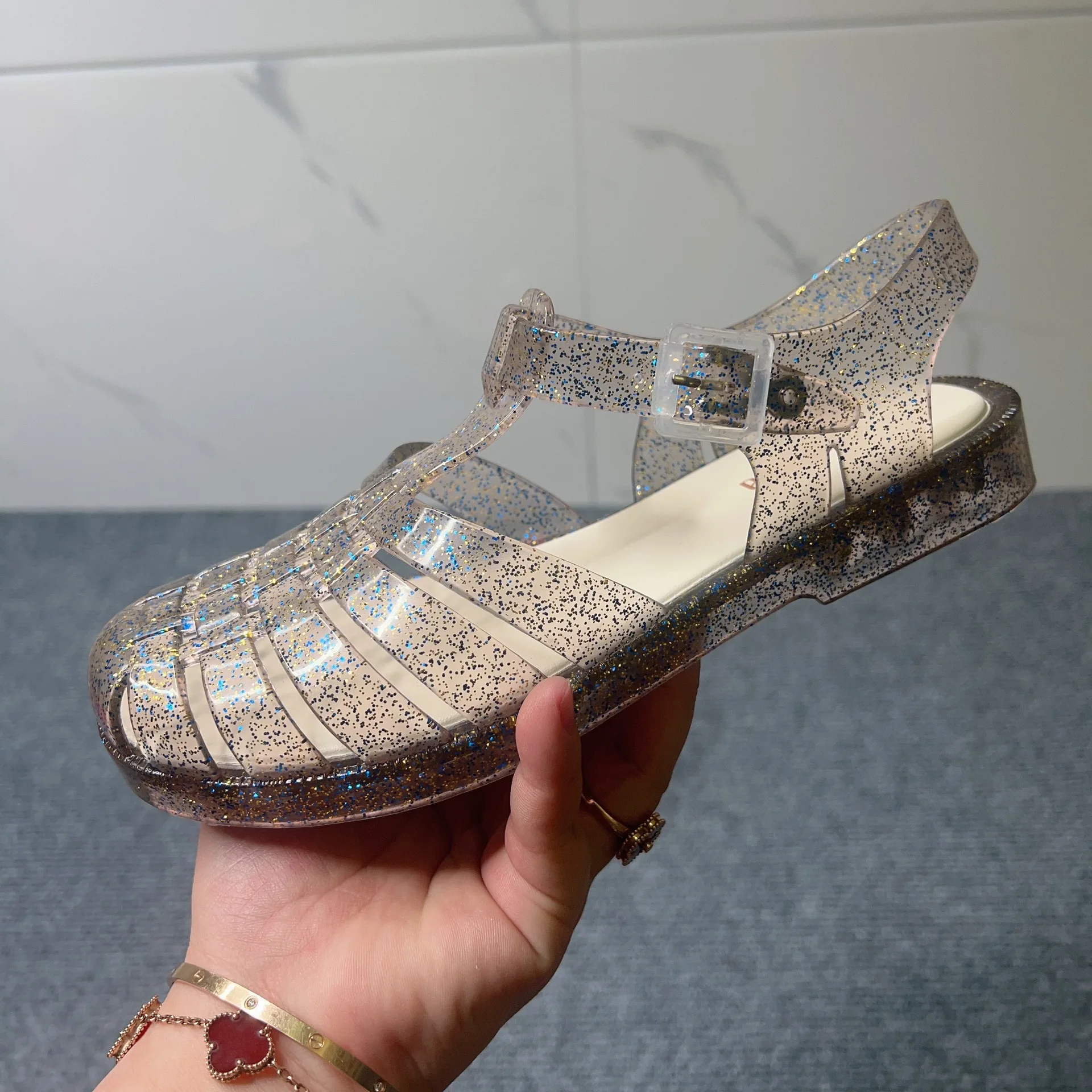 Women Rubber Sandal Summer Transparent Jelly Shoes Holiday Cross Tied Footwears gy02