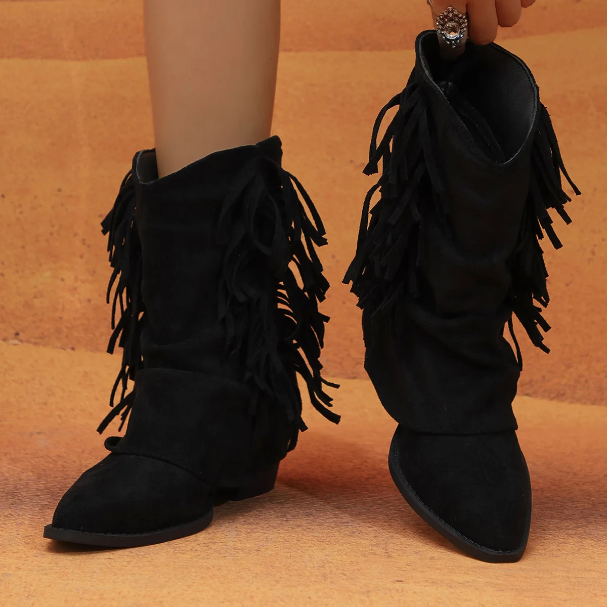 Suede Pointed Retro Plus Size Fashion Boots Women , Tassel Slopes and Pleated Pile  Western Ankle Boots Women