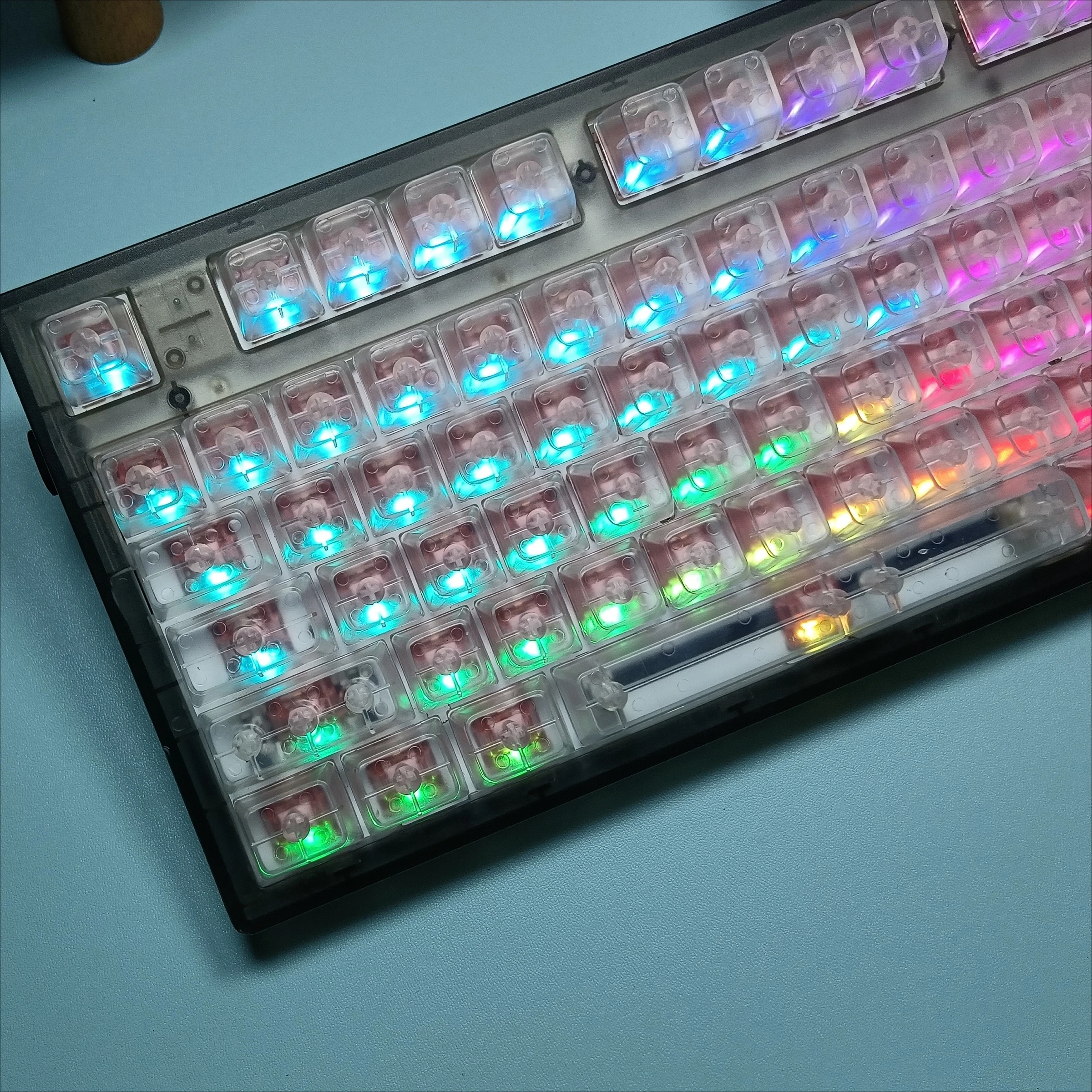 

MDA transparent small full set of key caps color box blister compatible 108/104/980/96/87/84/75/68/