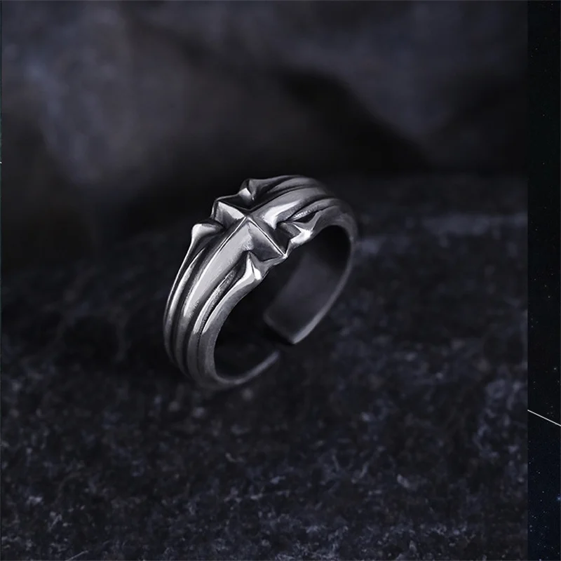 Men's Vintage Relief Star Ring, Open Size