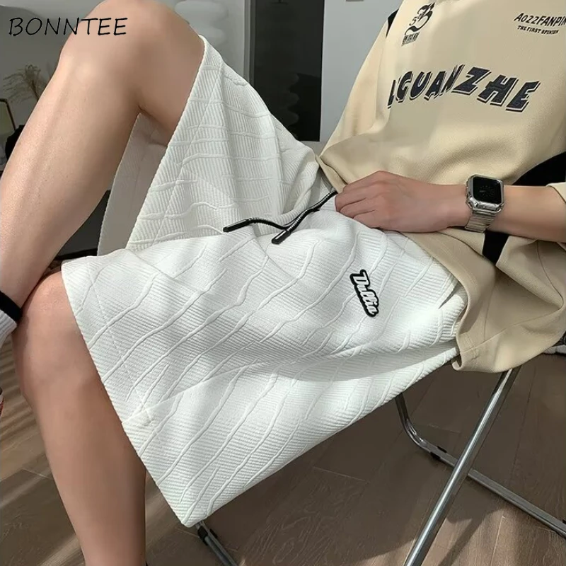 

Летние спортивные шорты для мужчин, мешковатые повседневные бегуны, модные универсальные мягкие уличные шорты, красивые простые студенческие праздничные корейский стиль