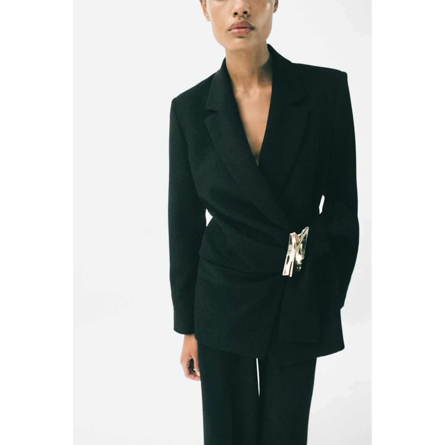 Abito lungo con spalline e risvolto con risvolto Sve Jaet con decorazione di bottoni Pantaloni a gamba dritta a vita alta Set Faion da donna