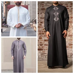 Camiseta Extra larga con bordado de posicionamiento para hombre, camisa con bolsillo bordado, abaya árabe, novedad de 2024