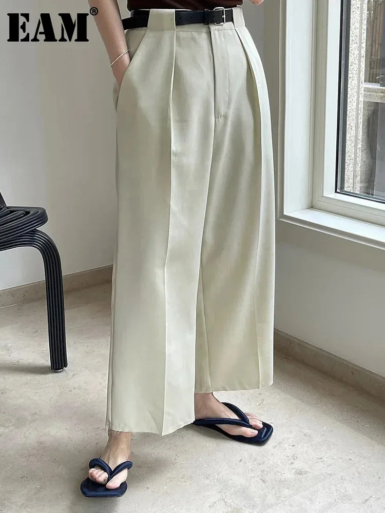 [EAM] High Waist Beige Pleated Casual Casual Long Pants New Loose Fit Trousers Women Fashion Tide Spring Autumn 2024 1DF4478