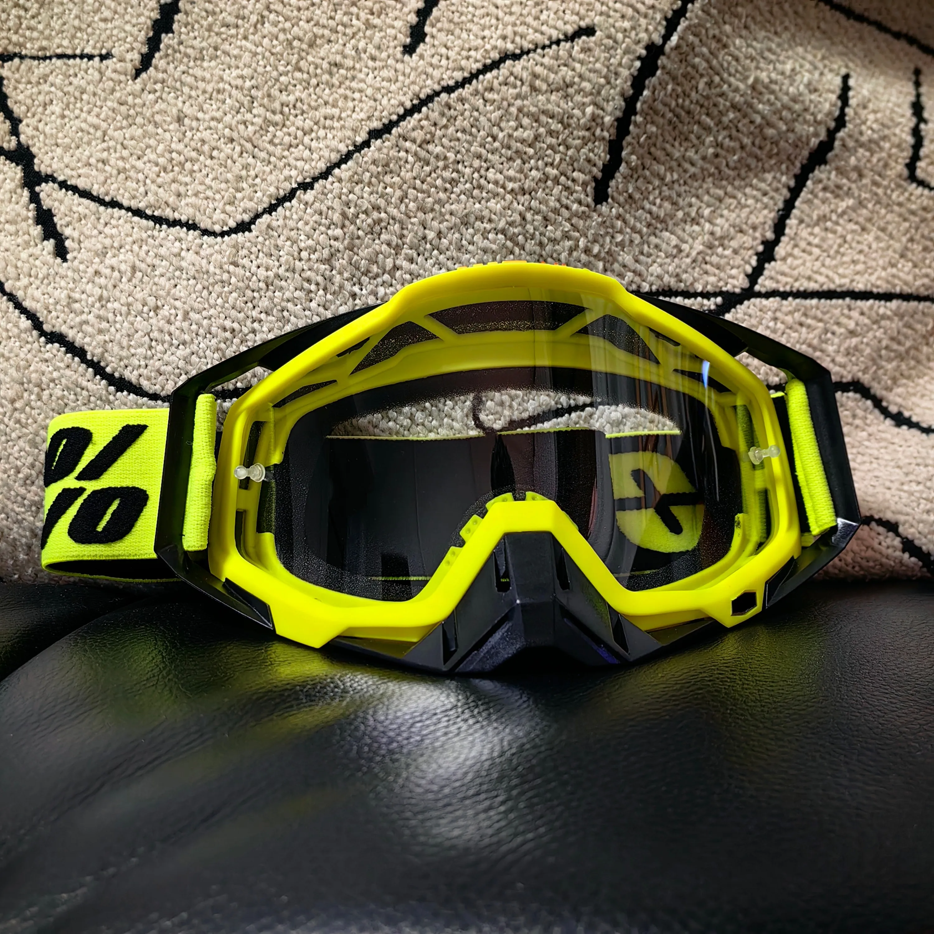 

Motorcycle Goggles-Premium Off-Road Riding Glasses for All Helmets Anti-Fog Anti-Scratch UV400 Cross-Border Outdoor Sports Gear