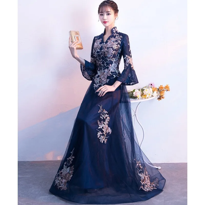 Bankett-Abendkleid 2026 Neujahrs-Präsidentenkleid, schlankmachendes, langärmliges Performance-Kleid, japanischer und koreanischer Stil