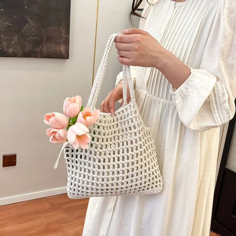 

Luxury Designer Leather Shoulder Bag For Women, Crossbody Option For Convenience, Popular Elegant Handbags For Ladies