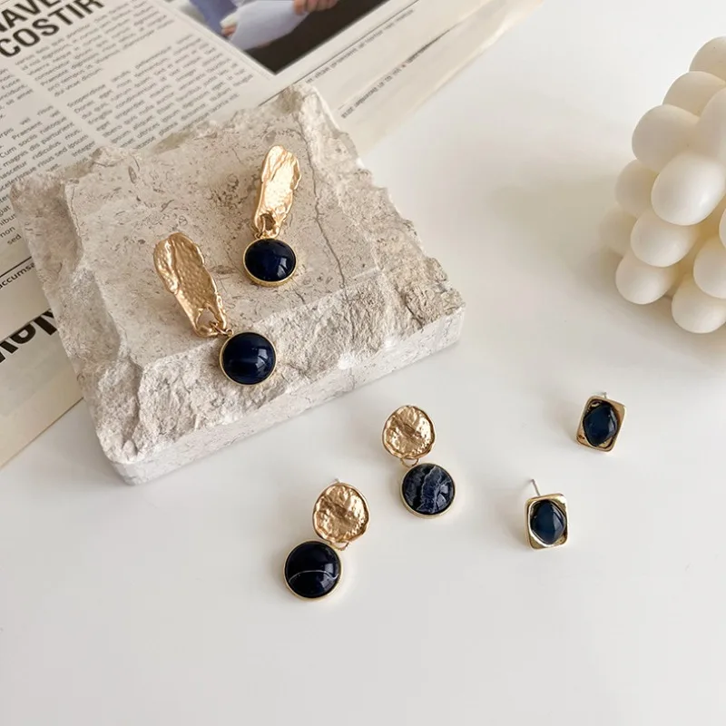 Design Enamel Round Stone Stud Earrings Korean Chic Versatile Hypoallergenic Metal for Women Girls Fall Winter Casual Daily Use