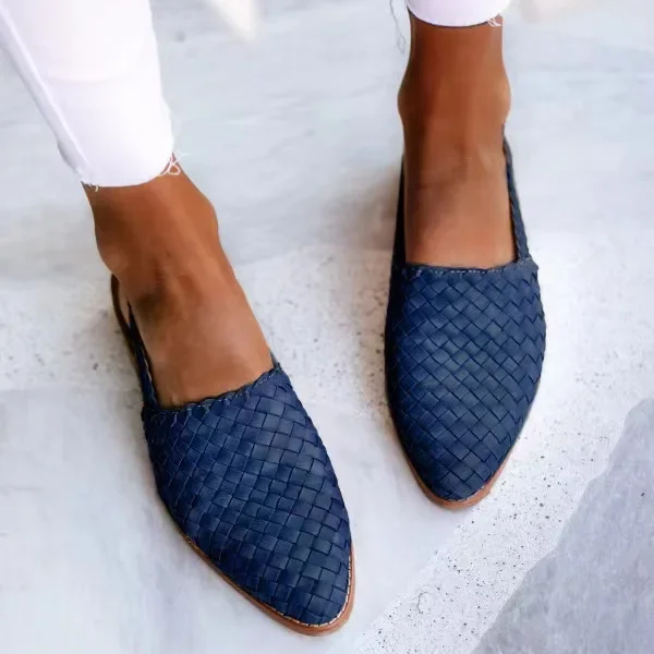 Plus size women's shoes pointed flat singles new toe buckle sandals for summer