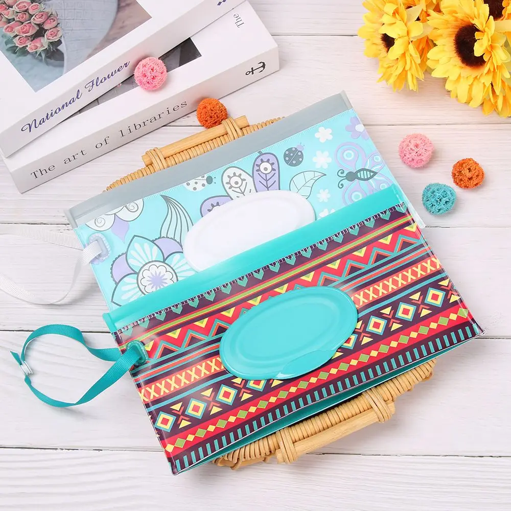 1szt Fashion Cute Baby Product Snap-Strap Flip Cover Portable Wet Wipes Bag Cosmetic Pouch Tissue Box Akcesoria do wózka dziecinnego