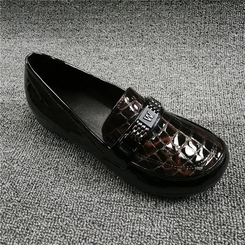 

Кожаные женские туфли черного цвета с круглой головкой и плоской подошвой из лакированной кожи, модные простые трендовые туфли с атмосферой