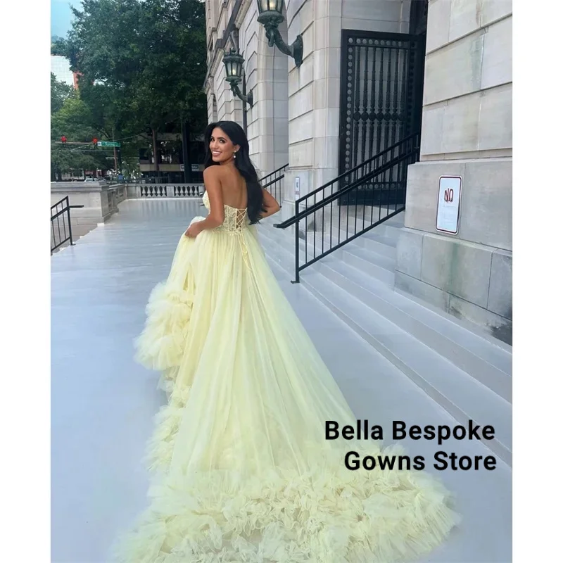 

Mesh Strapless V Neck robes de soirée A-Line Tiered Ruffle Multilayer Evening Dresses Wedding Party Draped Wedding Dress