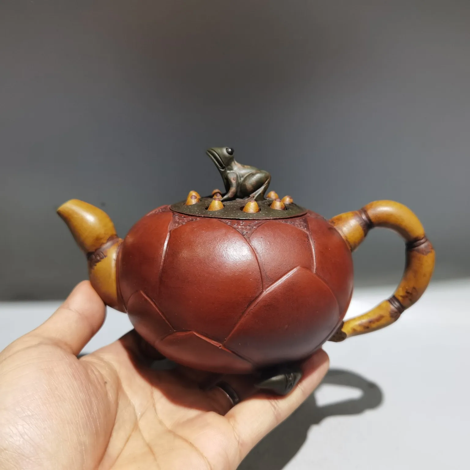 

7"Chinese Yixing Purple Clay Pot lotus pot lotus Root lotus seeds Teapot purple clay pot kettle green mud Ornaments Town house