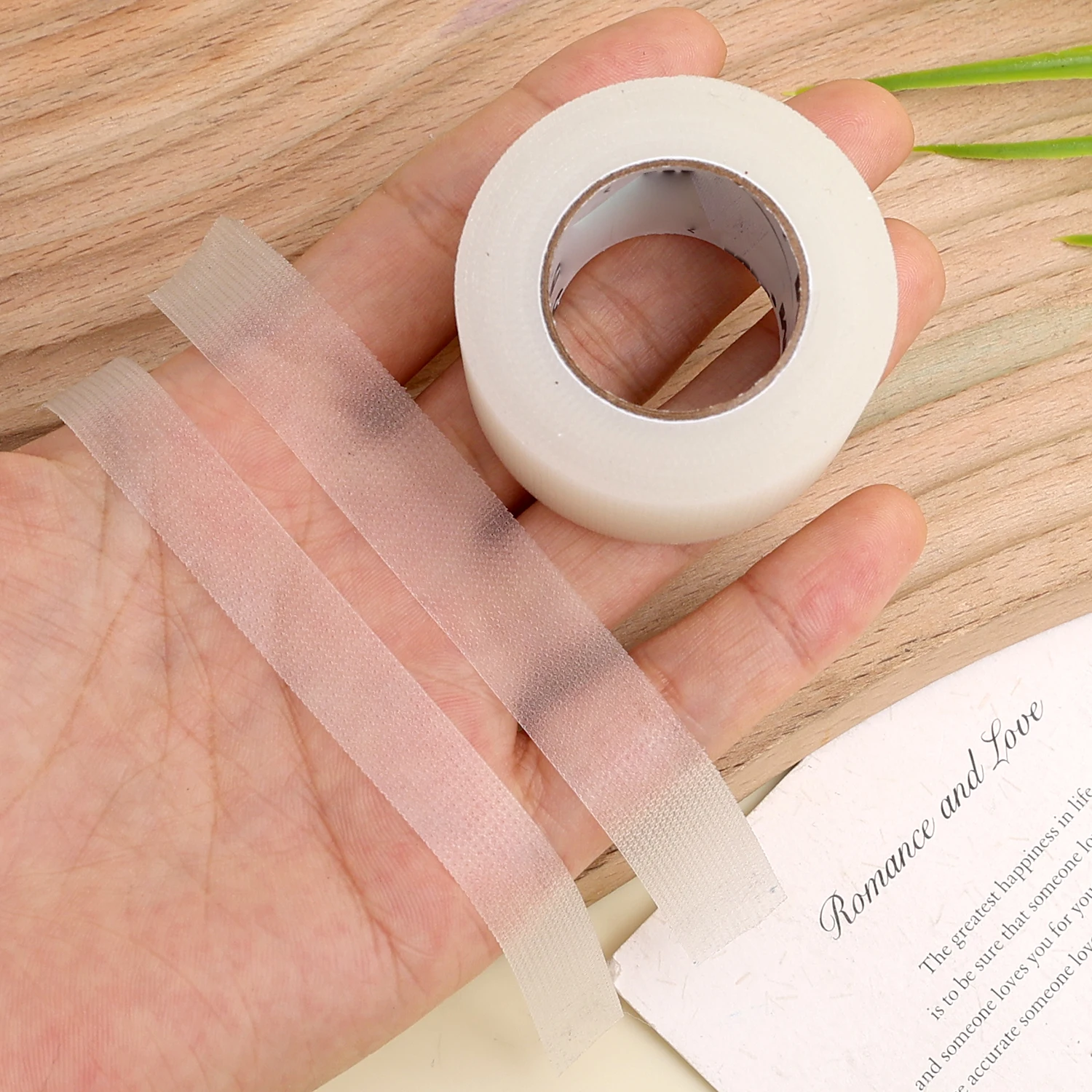 8M/Rolle Atmungsaktives PE-Gesichtsklebeband Professionelles Falten-Lifting-Doppel-Augenlid-Klebeband Schönheits-Make-up-Tool Transparente Wimpernverlängerung – Detail 9