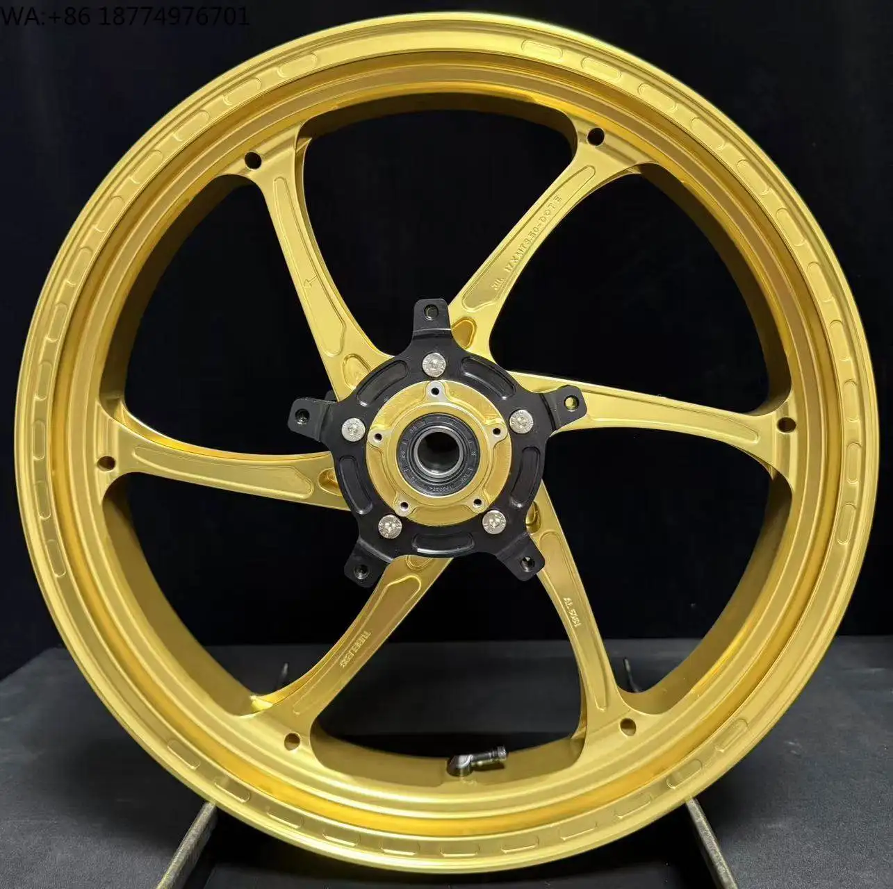 

Suitable for Yamaha MT09 Forged Wheel Hub CNC Machined Modified Racing Lightweight Wheel Rim 700g Weight Saving Made in China