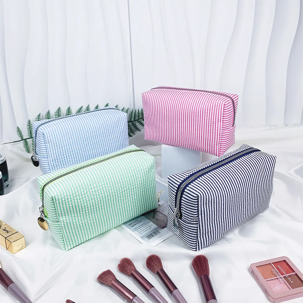 Fashion Striped Cosmetic Bag Women Clutch Bag Large Capacity Makeup Pouch Toiletries Bag Female Makeup Bags Travel Organizer