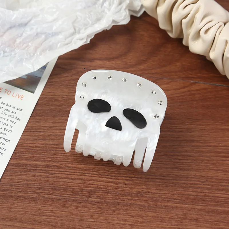 1 Stück Halloween-Haarspange mit Klaue, Kürbis-, Geist- und Fledermausmotiv, kleiner Geist, Totenkopf, personalisiertes Haaraccessoire für Hochsteckfrisuren am Hinterkopf – Detail 3