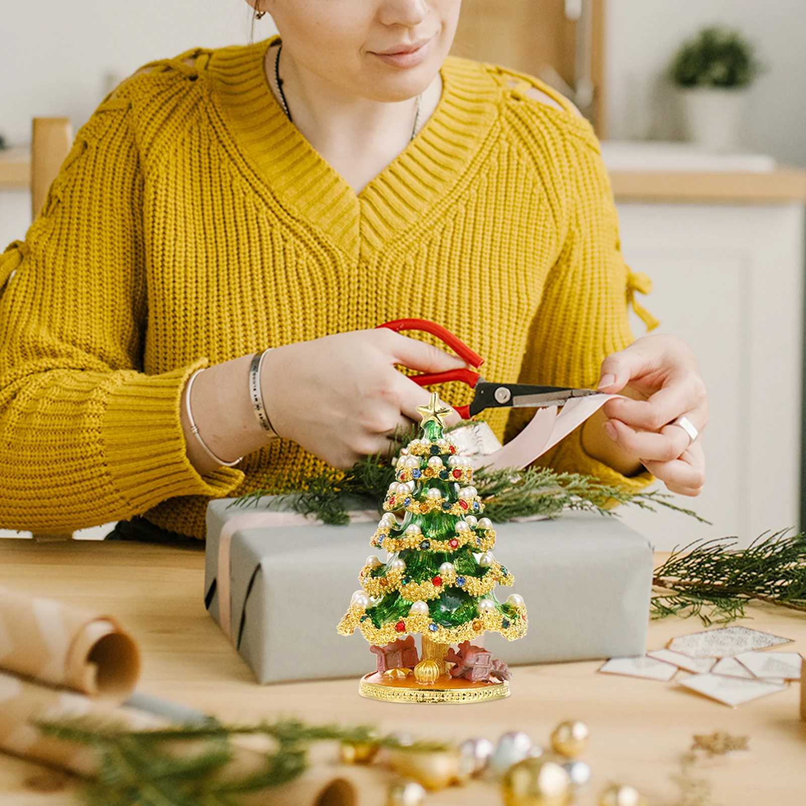 

1Pcs Creative Xmas Tree Decor Lovely Christmas Tree Jewelry Box Desktop Decoration Home Adornment Creative Storage Tray