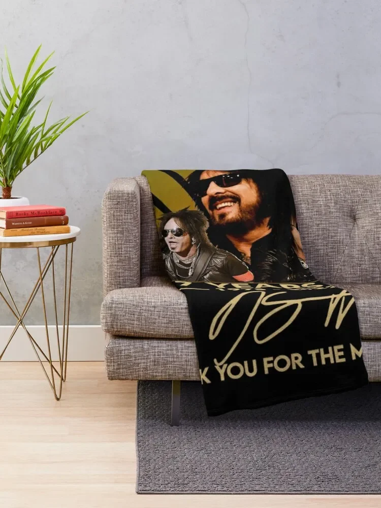 Nikki Sixx 45 Years Of 1975 2020 Thank You For The Memories Signatures Customize Throw Blanket Nap Decorative Sofa Blankets