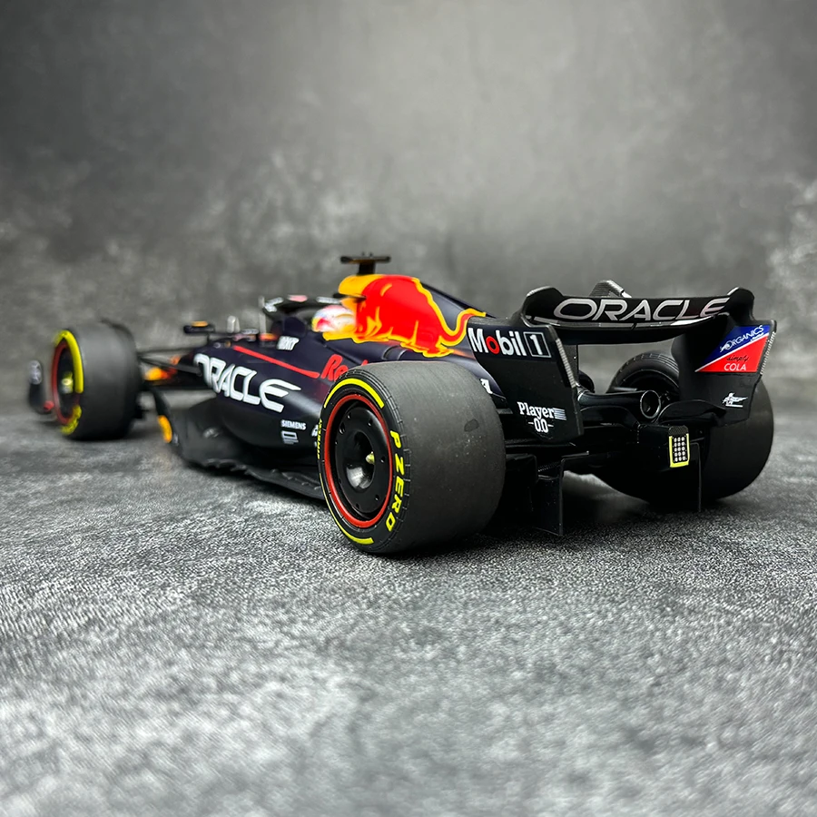 MINICHAMPS 1/18 F1 ORACLE RED BULL RACING RB19 MAX VERSTAPPEN 2ND PLACE SPRINT RACE QATAR GP 2023 Racing car model