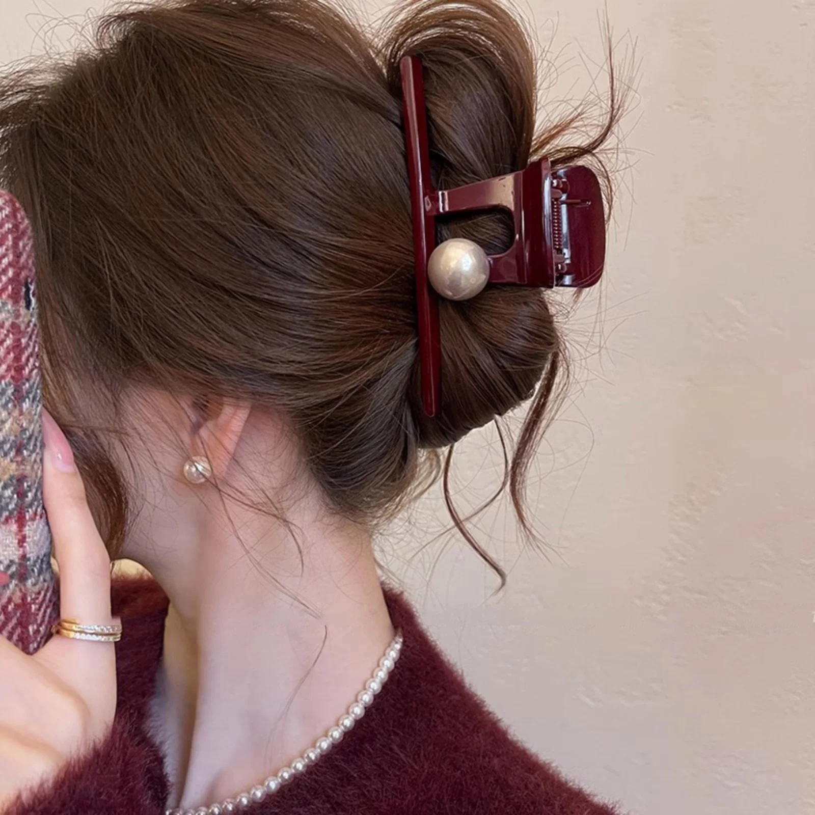 1 шт., заколка для волос с бордовым жемчугом, большой элегантный аксессуар для волос для женщин, идеально подходит для припостей