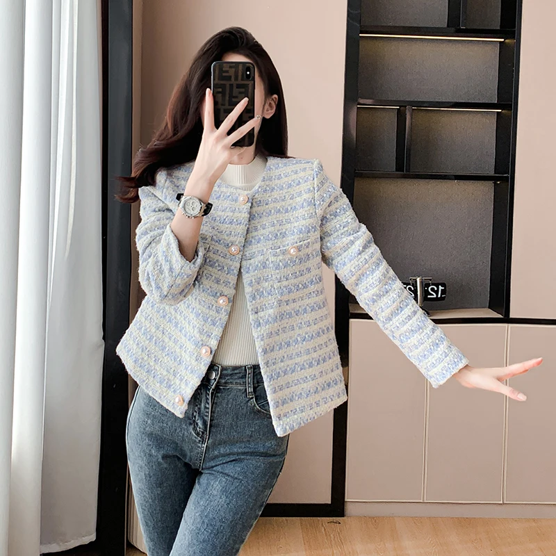 

Small Fragrant French Women Round Collar Pearls Button Short Coat New Autumn Winter Striped Tweed Long Sleeve Loose Jacket Tops