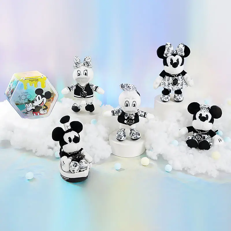 Potdemiel Disney 100th Anniversary Surprise Blind Box Steamboat willy Plushies Series Mystery Box bambole classiche in bianco e nero