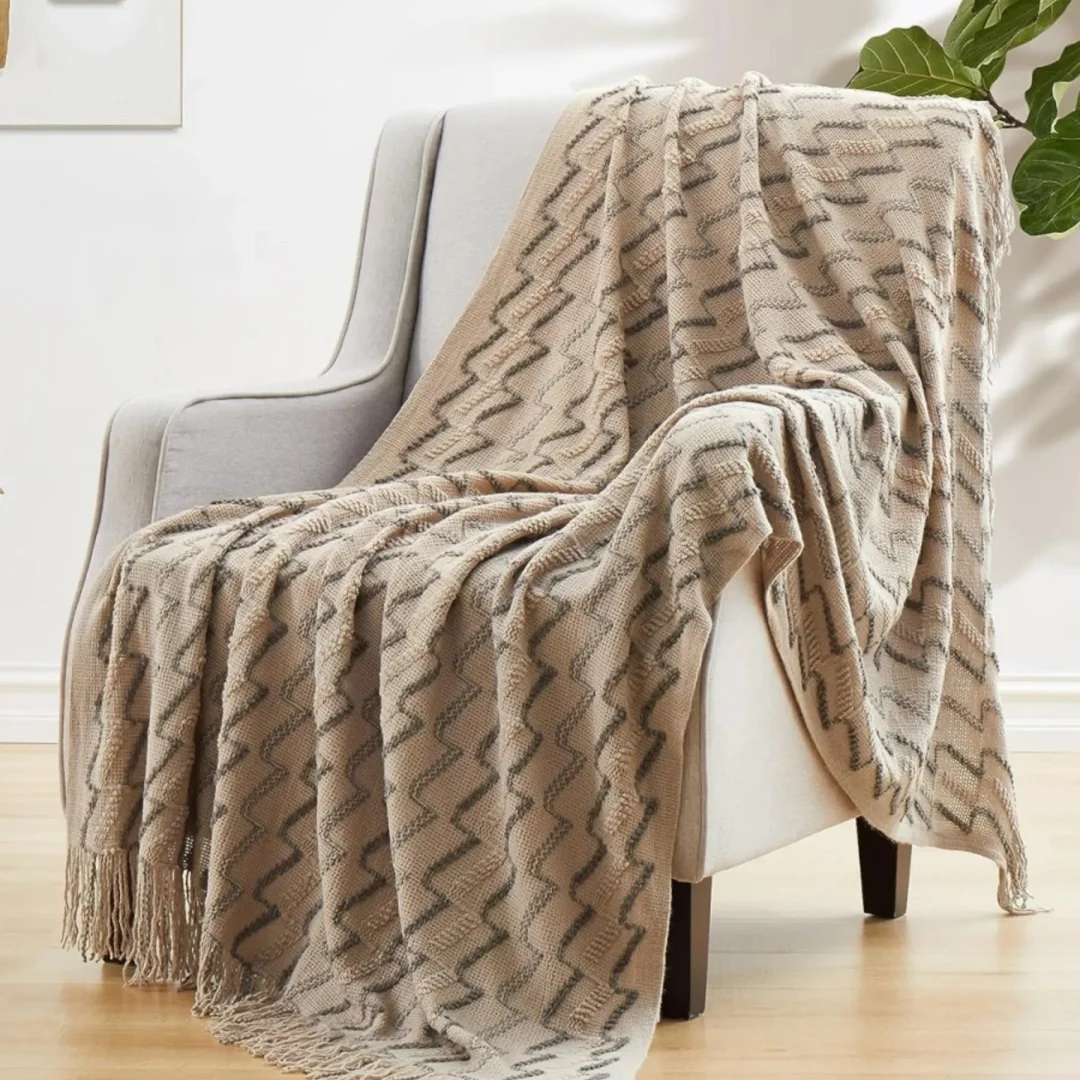 Khaki Wave Pattern Throw Tassel Blanket Lightweight All-Season Decorative Couch Cover Knit Blanket for Men And Women Summer Gif