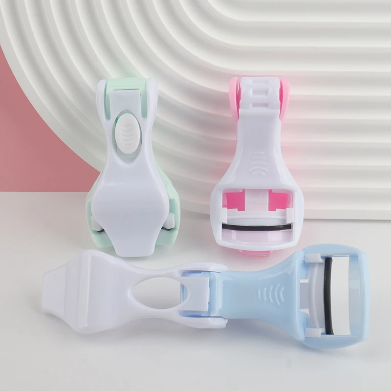 1 stücke Tragbare Falten Wimpern Curler Falsche Wimpern Verlängerung Hilfs Werkzeug Lash Curling Clip Schönheit Kosmetik Make-Up-Tools – Detail 3