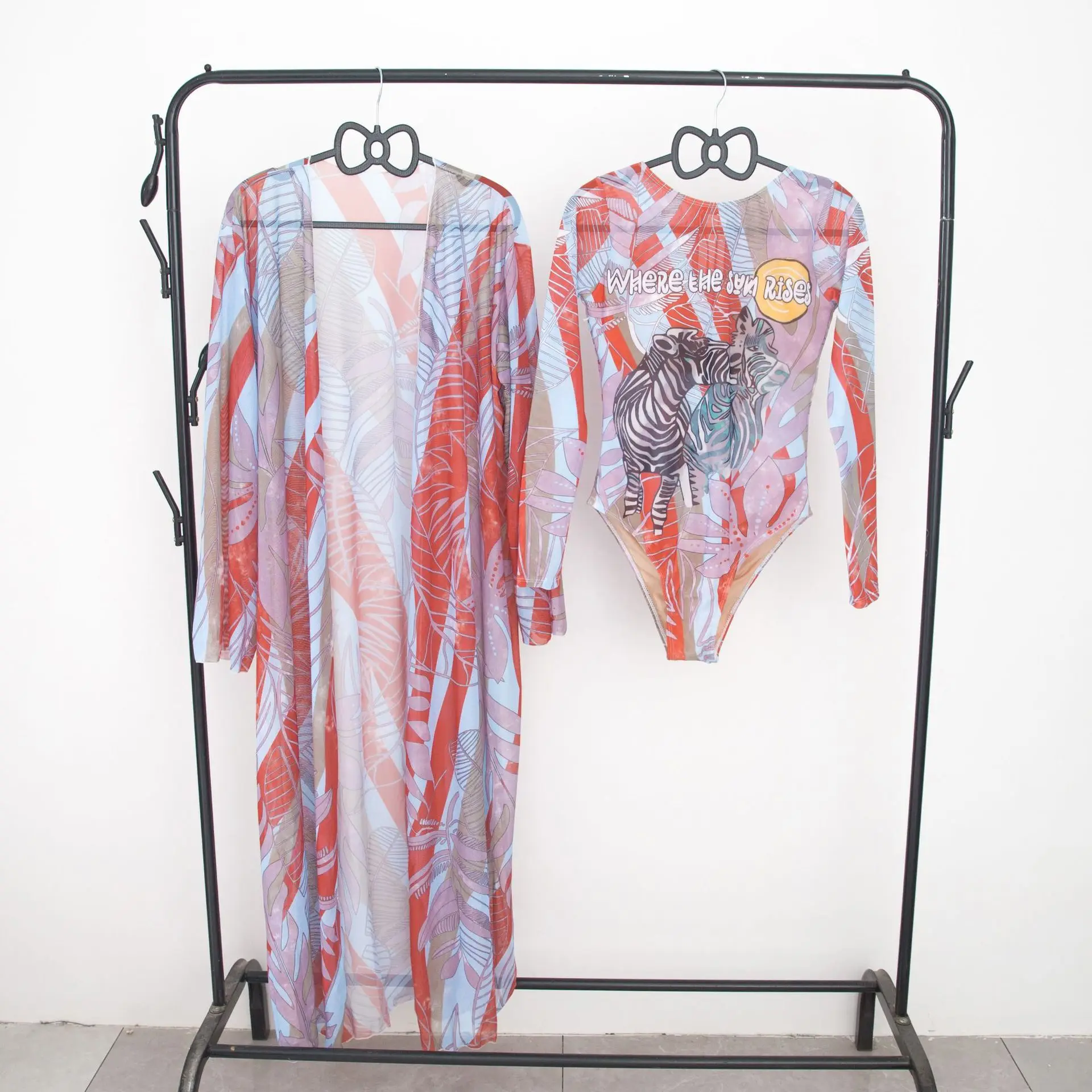 2-teiliges Set, Kimono und Badebekleidung, sexy Badeanzug für Damen, Sommer-Badeanzug, Bikini-Set, Strand-Vertuschung, Badeanzug, Куinete