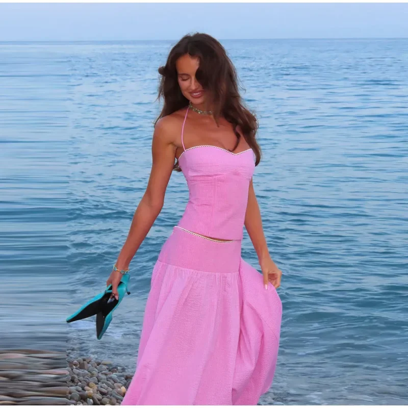 Sexy Neckholder-Crop-Top und Rock-Set für Damen – Strand-Outfit mit kontrastierendem Slim-Strick-Top und langem A-Linien-Rock – Zweiteiliges Set für den Sommer 2026 – Damen-Strandmode – Detail 17