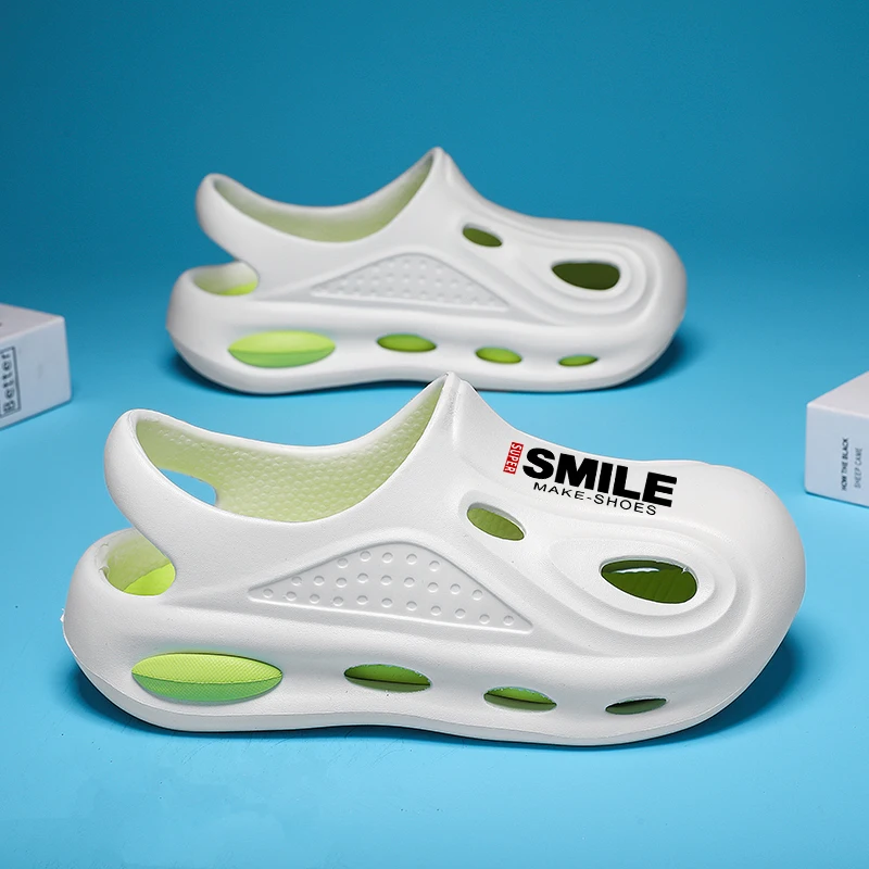 A pair of children's four-season slip-on shoes with soft, lightweight, and wear-resistant soles, size 28/29-44/45，ZZ-1901-1
