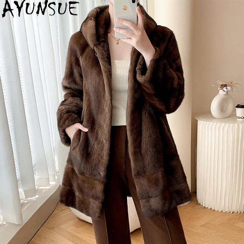 AYUNSUE Naturalny Futro z Norki Damskie Płaszcz Średniej Długości z Kapturem Luksusowy Cały Futro z Norki dla Kobiet Odzież Wysokiej Jakości Płaszcze Abrigo Mujer