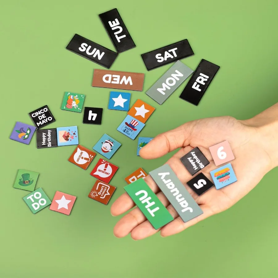 Calendario magnetico bifacciale Numeri Mese Settimana e etichette natalizie Set di indicatori di date per lavagna e la classe del frigorifero