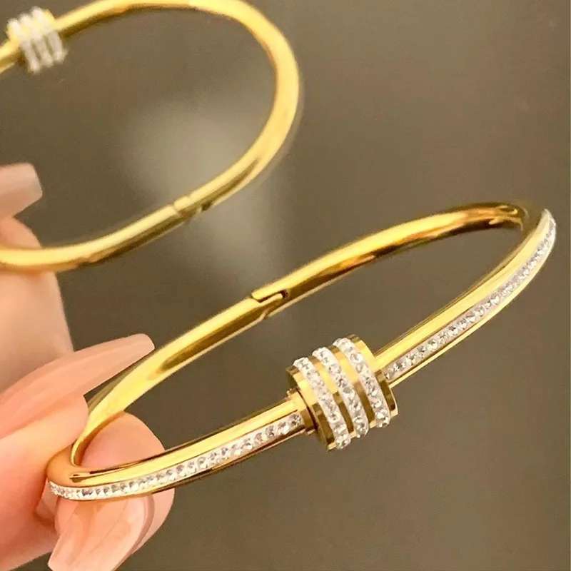 Luxury Bangles Stainless Steel Gold Color Bracelet Sparkling Women\'s Hand Bracelets Inlaid With Zircon Fashion Jewelry