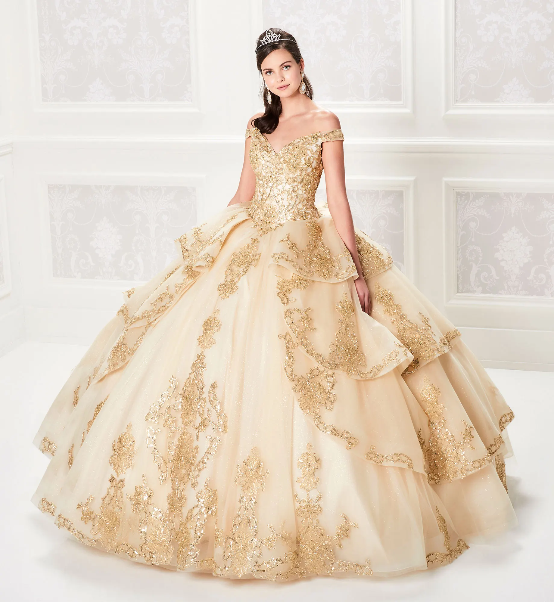 Champagne Quinceanera Dresses Ball Gown Off The Shoulder Tulle Appliques Puffy Mexican Sweet 16 Dresses Charro 15 Anos