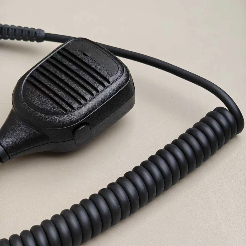 MOTOROLA R7 walkie-talkie microphone accessories, R7 speaker microphone, R7A shoulder microphone, hand microphone, and voice mic