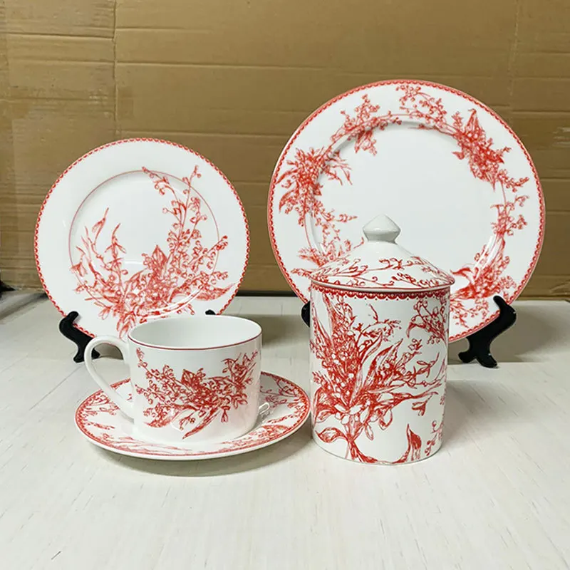 

Luxury Pastoral Lily of The Valley Bone China Tableware Coffee Cup& Saucer Ceramic Dessert Steak Platta D Plant Deign Modern