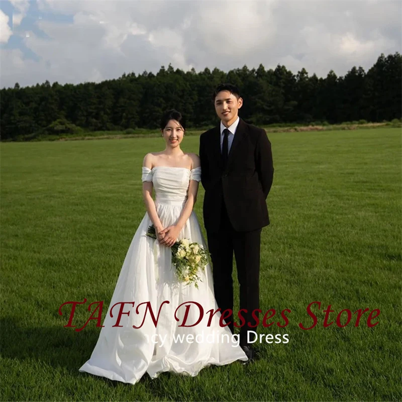 

TAFN Off Shoulder Elegant Taffeta Korea Wedding Dresses Photoshoot Sleeves Floor Length Corset Back Bridal Gowns customized