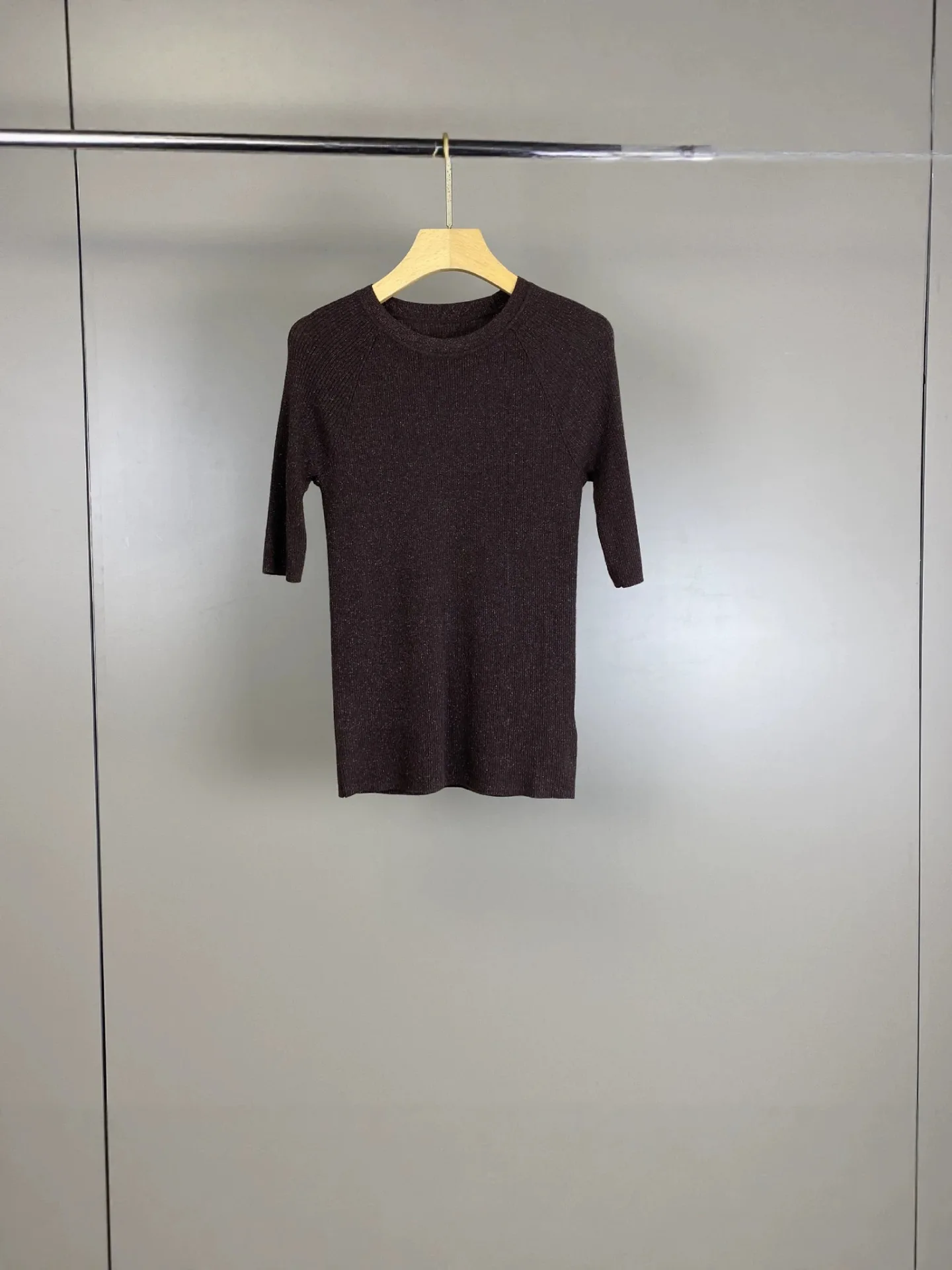 2026 Fall/Winter Women's Short-Sleeve Crew-Neck Wool Knit Top