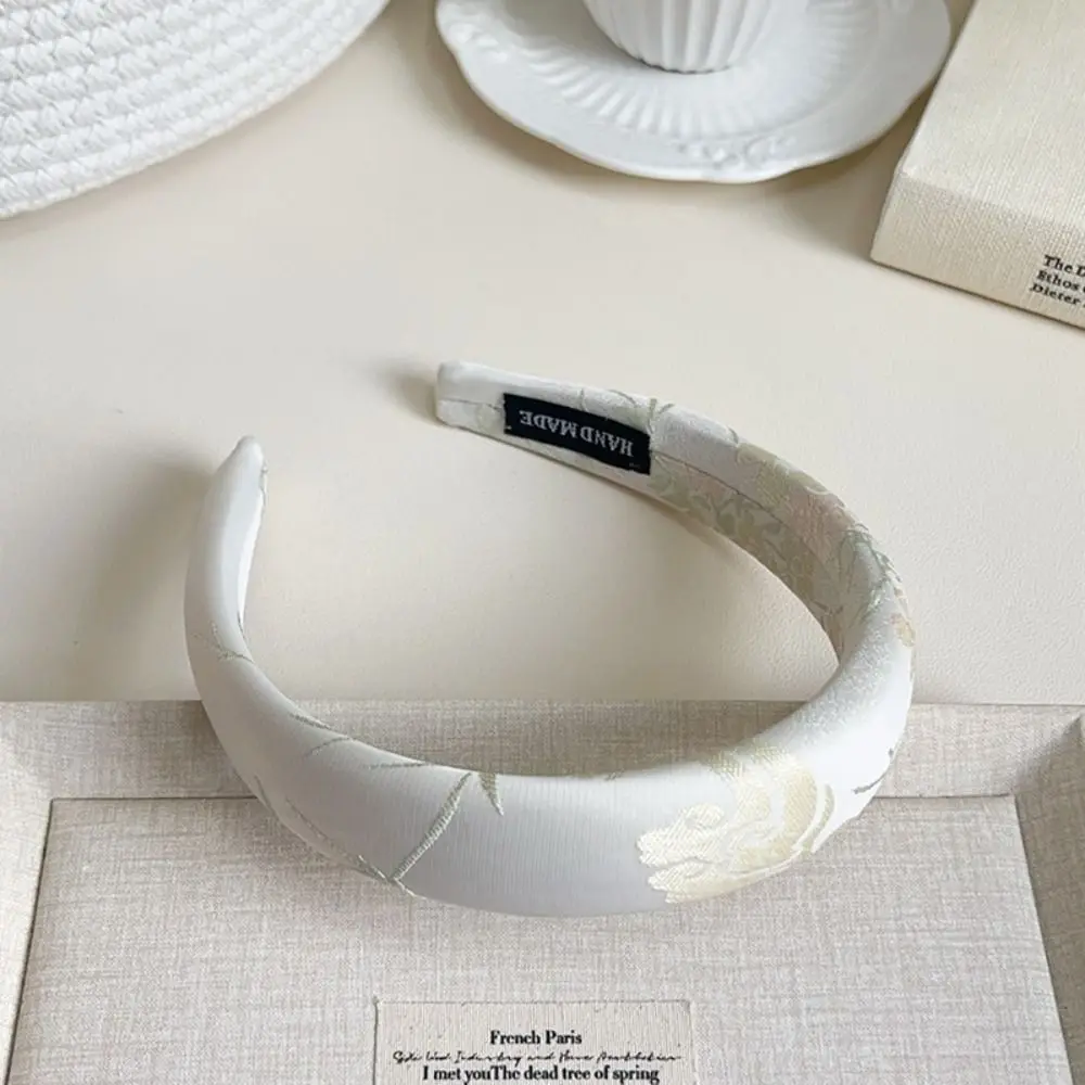 

French Sweet Chinese Embroidery Headband Elegant Retro Satin Jacquard Hair Hoop Sponge All-match Exquisite Headband Daily