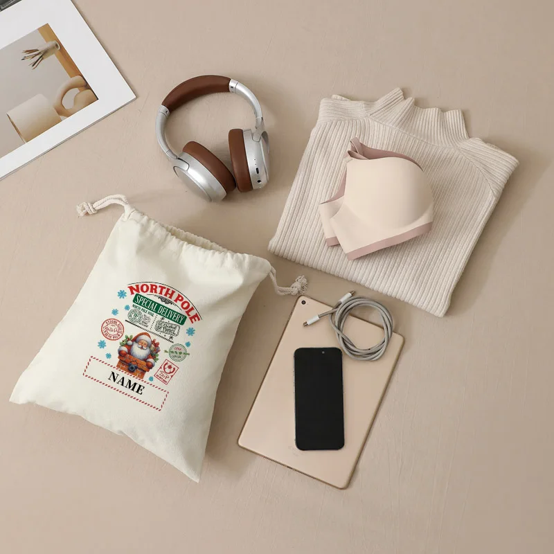 حقيبة هدايا مخصصة لعشية عيد الميلاد من North Pole Santa Sack للأطفال والمراهقين والفتيان والفتيات