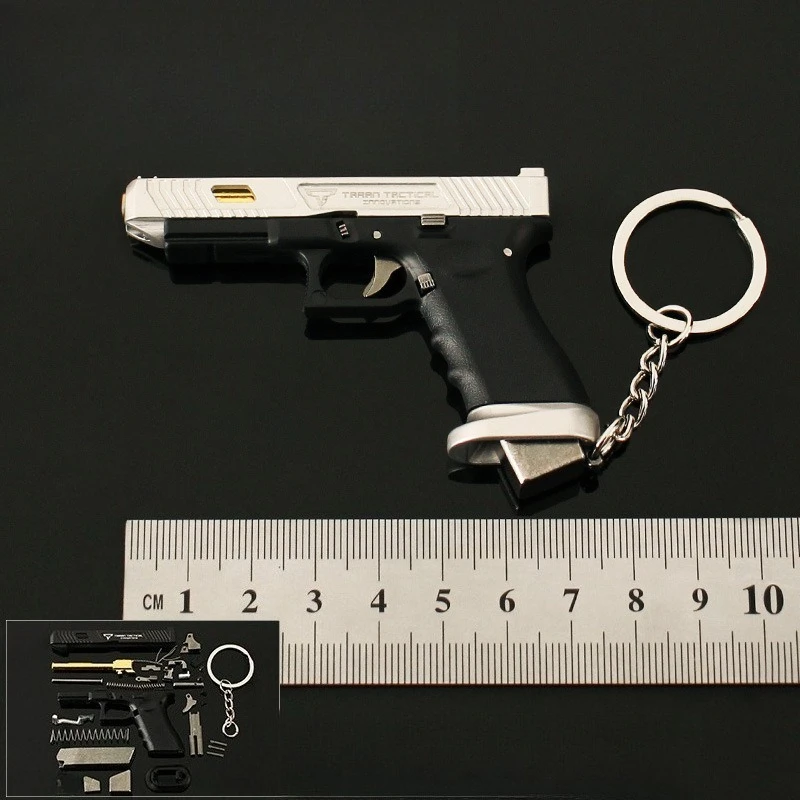 7cm/2.75in ttiG34 Battle Master Glock Toy Gun Keychain 1:3 Removable Semi-alloyed nylon Metal Pendant Models Boys Gifts Ornament
