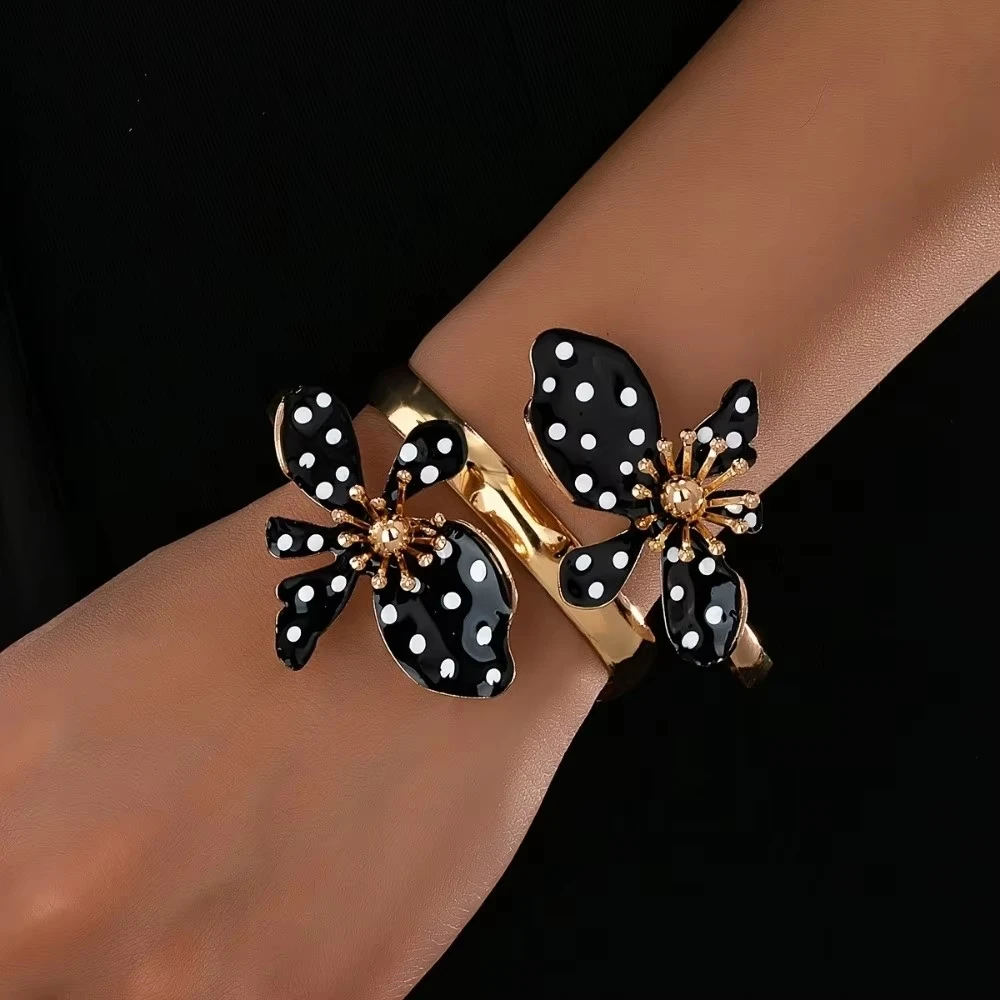 Elegant Polka Dot Flower Open Bangle Enamel Glaze Double Layer Floral Bracelet Vintage Women's Adjustable Bracelet Birthday Gift
