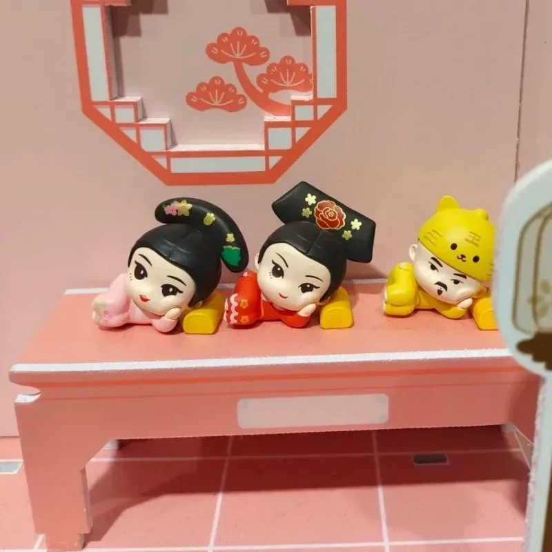 

Empresses in The Palace Laying Down Series Blind Bag Cute Mini Anime Action Figure Surprise Bag Mystery Box Mini Dolls Girl Toys
